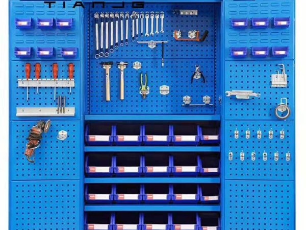 工具柜廠家天金岡砥礪奮進(jìn)，獲中國(guó)招投標(biāo)企業(yè)信用AAA級(jí)證書！